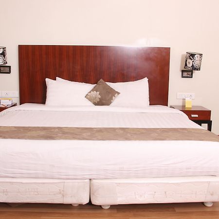 Keys The Aures Hotel Αουρανγκαμπάντ Εξωτερικό φωτογραφία